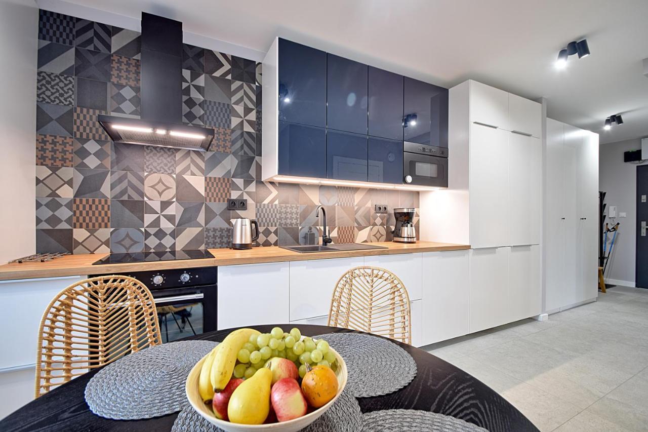 E-Apartament Nad Morzem Apartamentuj 梅尔诺 外观 照片