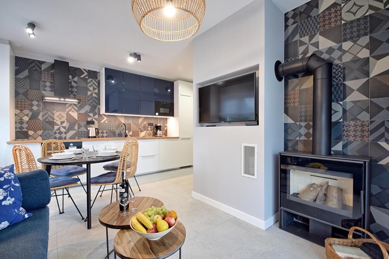 E-Apartament Nad Morzem Apartamentuj 梅尔诺 外观 照片