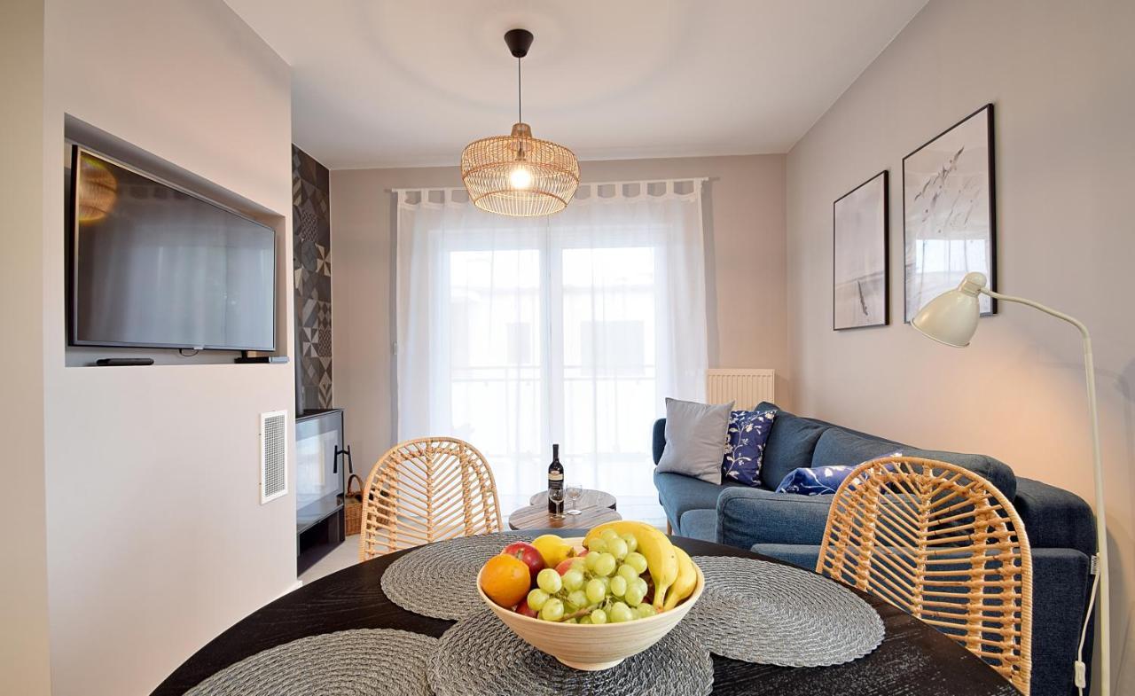 E-Apartament Nad Morzem Apartamentuj 梅尔诺 外观 照片