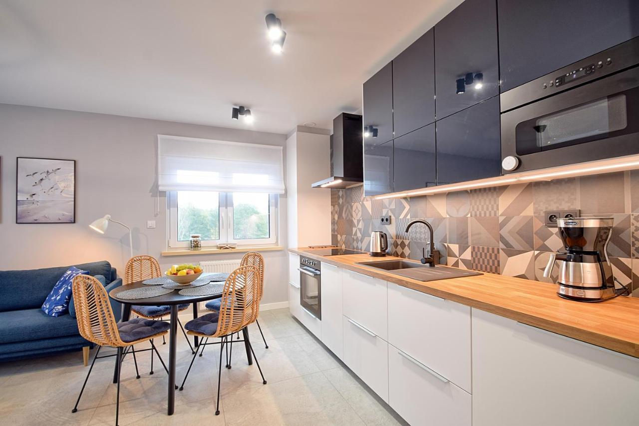 E-Apartament Nad Morzem Apartamentuj 梅尔诺 外观 照片
